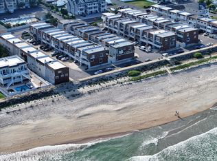 31 Village Rd, Sea Bright, NJ 07760