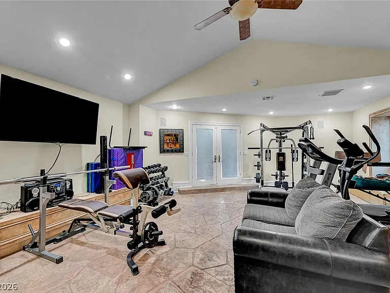 7258 Loma Alta Cir #0 — Photo 36