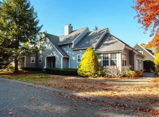 10 Windcrest Dr #10, Granby, CT 06035