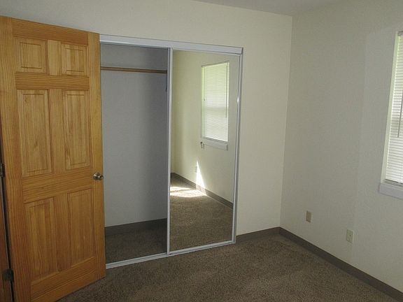5th image of 320 Little Chena Dr