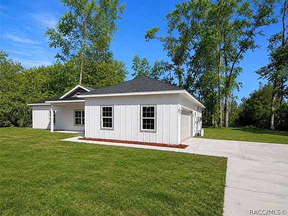 3rd image of 7021 NW 112th Pl
