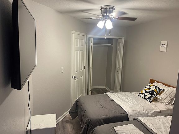 5th image of 132 Timber Ridge Dr