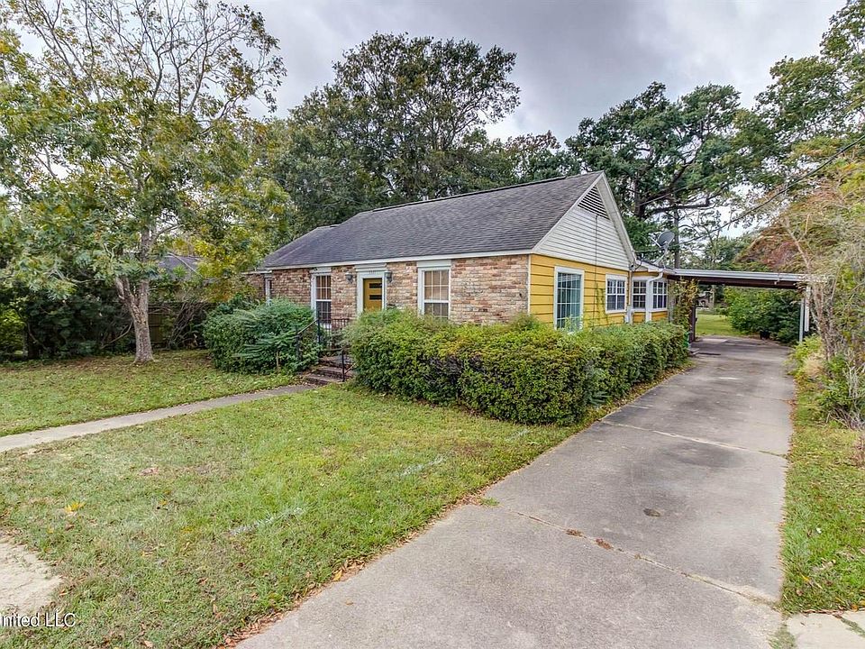 1st image of 2111 Pascagoula St