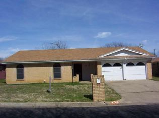 512 NW Charlyne Dr, Burleson, TX 76028