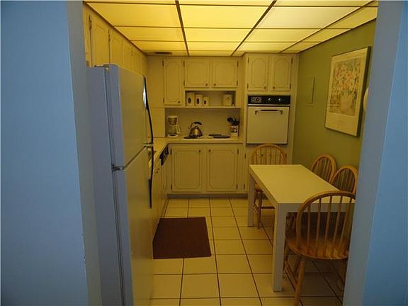 4th image of 3450 S Ocean Blvd #8140