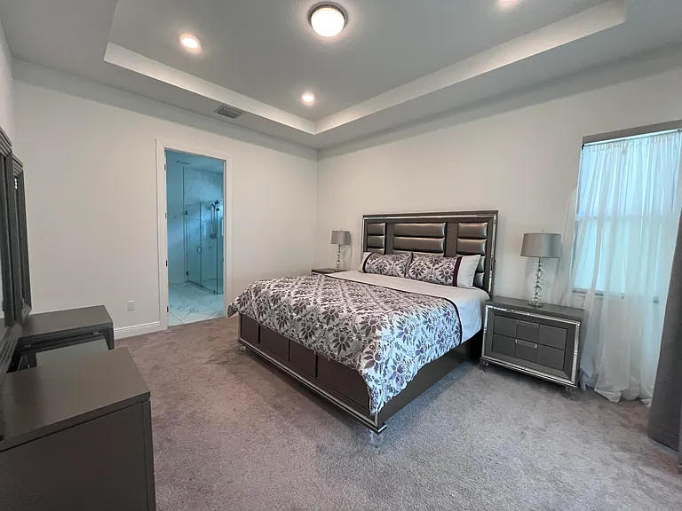 5663 Saint Armands Way — Photo 8