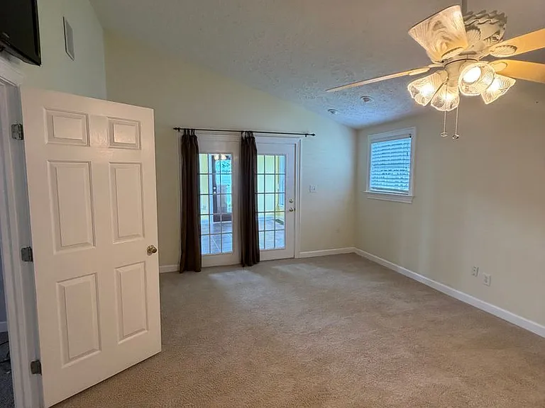79 Ridgecrest Dr — Photo 27