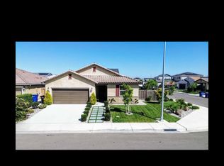 841 Stawell Dr, Patterson, CA 95363