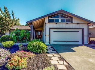 858 S McDowell Blvd, Petaluma, CA