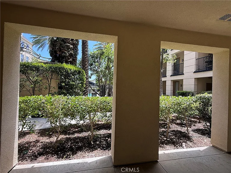 2250 Watermarke — Photo 31