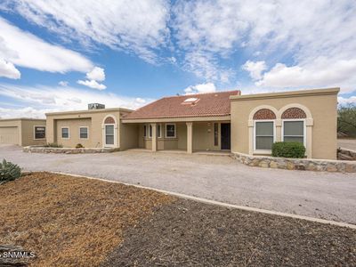 5209 Singer Rd, Las Cruces, NM, 88007
