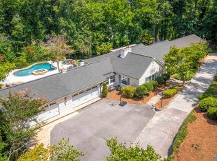 320 Wildwood Rd, Gadsden, AL 35901