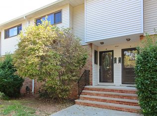 681D Dover Ct #D, Hillsborough, NJ 08844