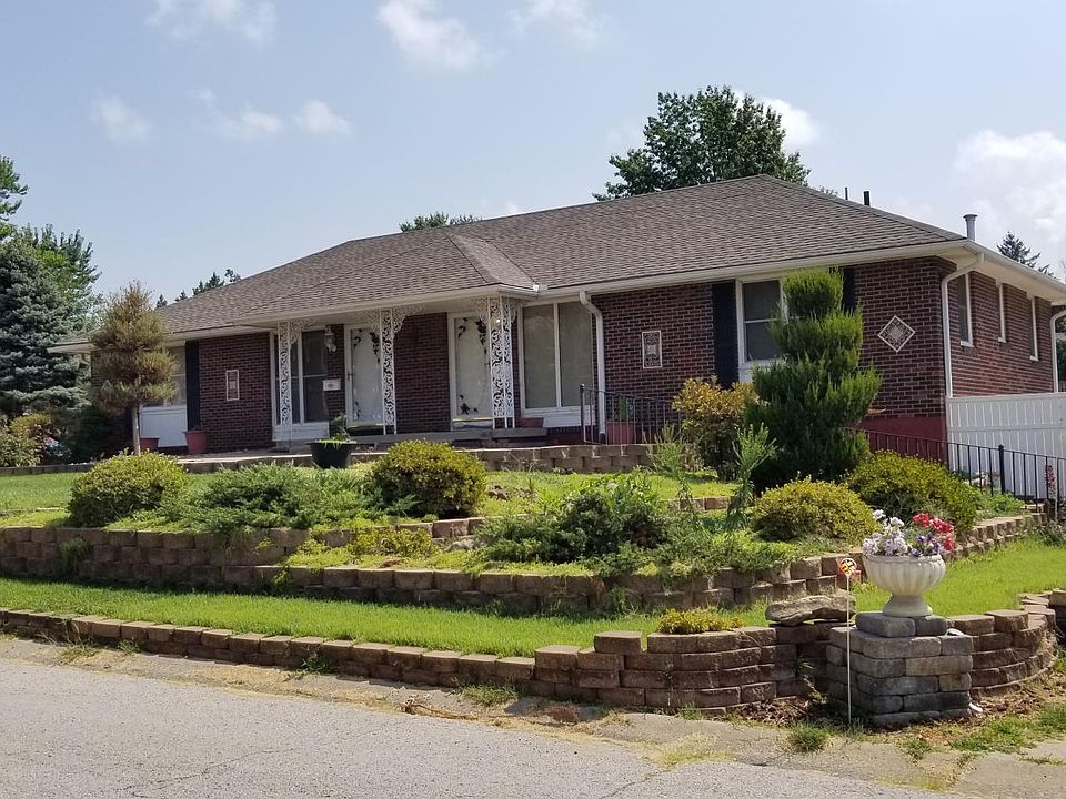 1st image of 4303 S Canterbury Pl