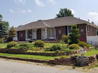 4303 S Canterbury Pl, Independence, MO 64055