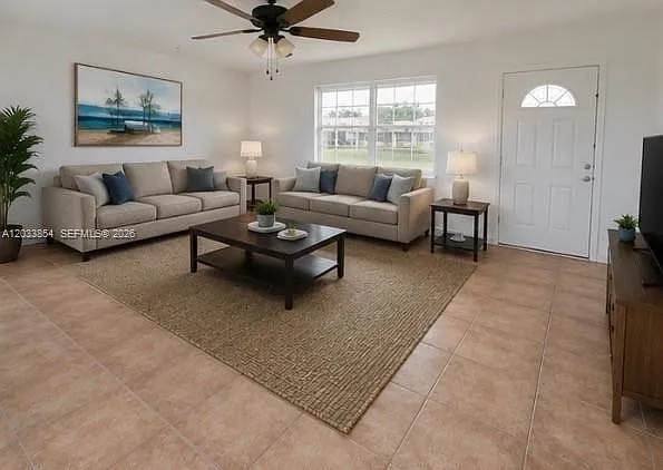 4540 SW 43rd Ave — Photo 2