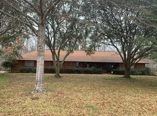 1373 W Parks Rd, Raymond, MS 39154