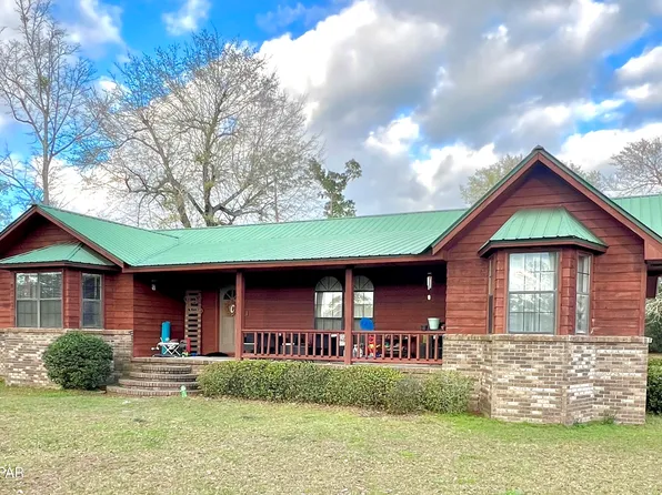 2176 Indiana Ave, Grand Ridge, FL 32442