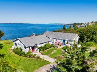 25 W Strand Rd, Bristol, ME 04539