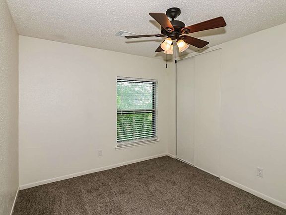 4th image of 7727 Pine Center Dr