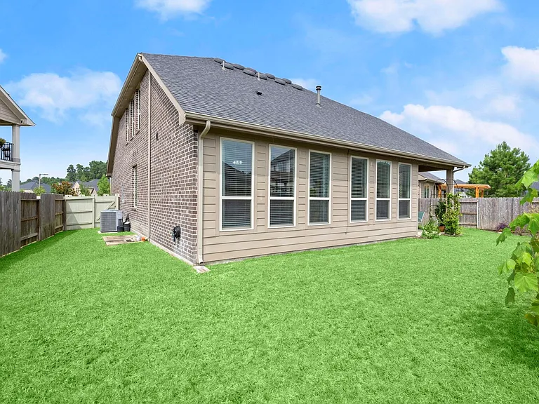10054 Black Maple Dr — Photo 28