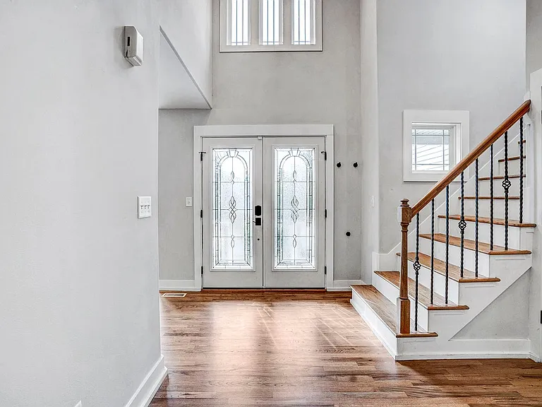 520 Ruth Cir — Photo 5