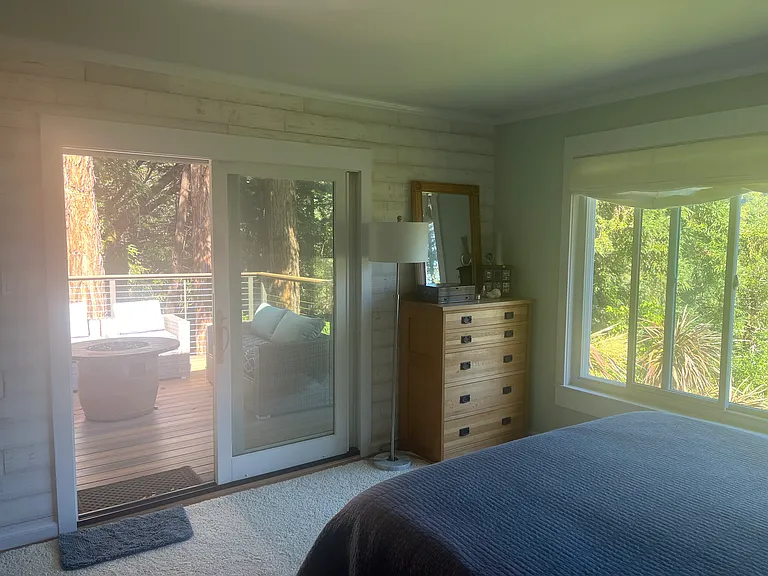 300 Elinor Ave — Photo 14