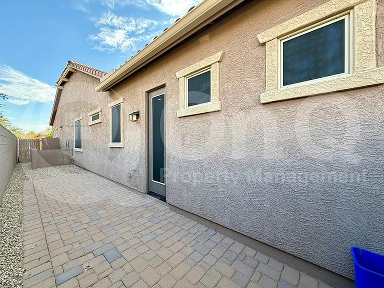 9821 E Thornbush Ave — Photo 31