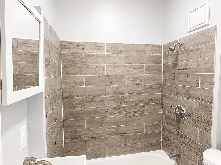 319 Coit St #6 — Photo 6