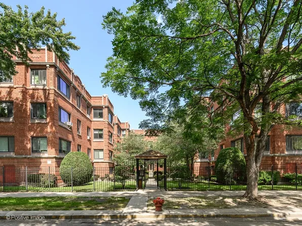 (undisclosed Address), Chicago, IL 60640