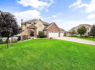 131 Raquel Cir, Oregon, WI 53575