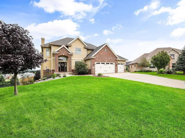 131 Raquel Circle, Oregon, WI 53575