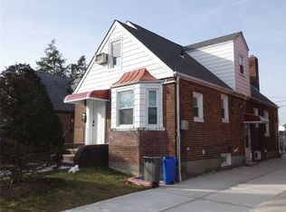 6808 147th St, Flushing, NY 11367