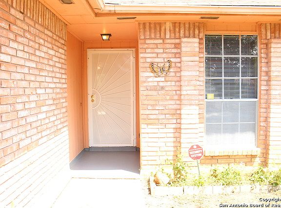 3rd image of 6807 Brookport Dr