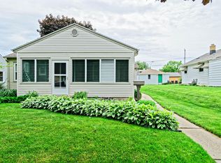 1713 Manitoba Ave, South Milwaukee, WI 53172