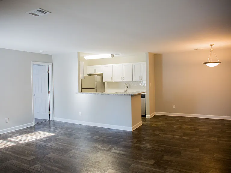 Gardenwood Residences — Photo 22