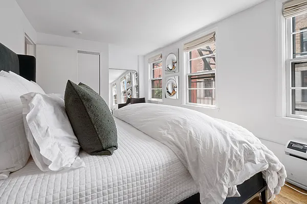 Rented by Corcoran | media 22