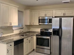 2641 Polk St APT 2, Hollywood, FL 33020