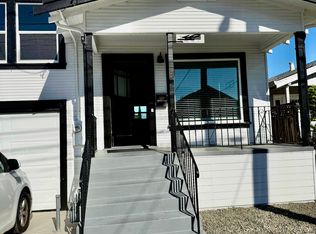 1207 Peach St, Alameda, CA 94501