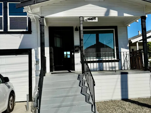 1207 Peach St, Alameda, CA 94501