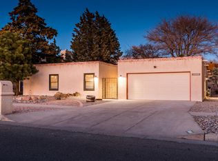 5604 Estrellita Del Norte Rd NE, Albuquerque, NM 87111
