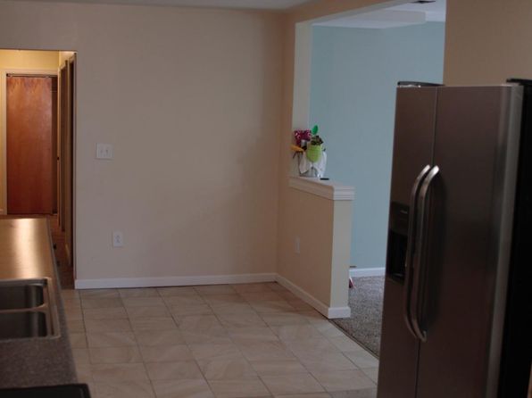 42 N Lehigh Ave, Frackville, PA