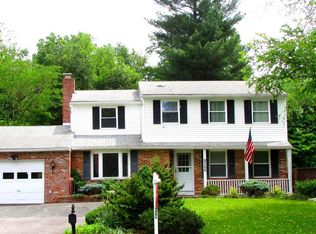 9356 Burke Rd, Burke, VA 22015