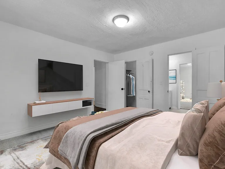 820 N Pennsylvania Ave #4 — Photo 6