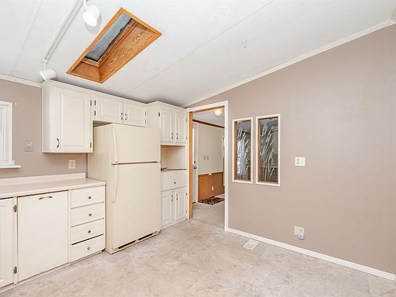 5th image of 10 York Court