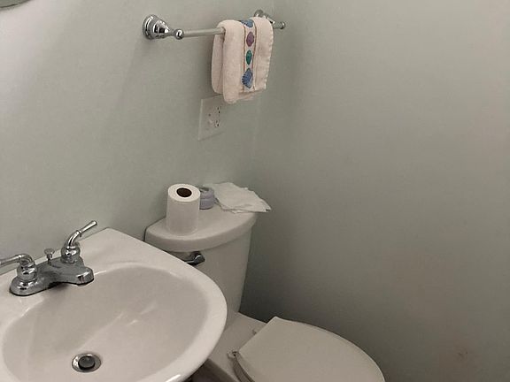 5th image of 1111 Cambronne St #1