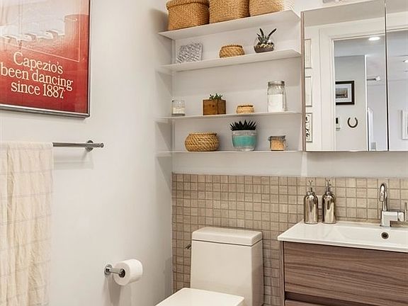 5th image of 954 Bergen St APT 4D