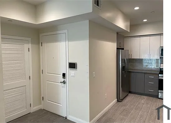 7140 S La Tijera Blvd #200 — Photo 8