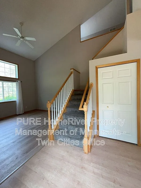 2 bed, 2.5 bath, 1313 sqft, $2,350 — Photo 4