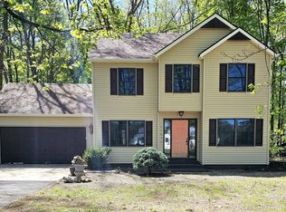 17071 Apache Trl, Three Rivers, MI 49093